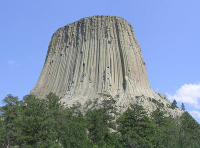 Devils Tower Koillis-Wyomingissa. Kuva ©: creation.com